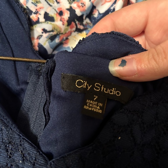 Blue City Studio Dress - Picture 3 of 3